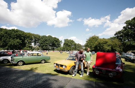 Classic Car Park i Fælledparken er også i år et gratis tilbud til københavnerne i tilknytning til Copenhagen Historic Grand Prix d. 1.-2. august.